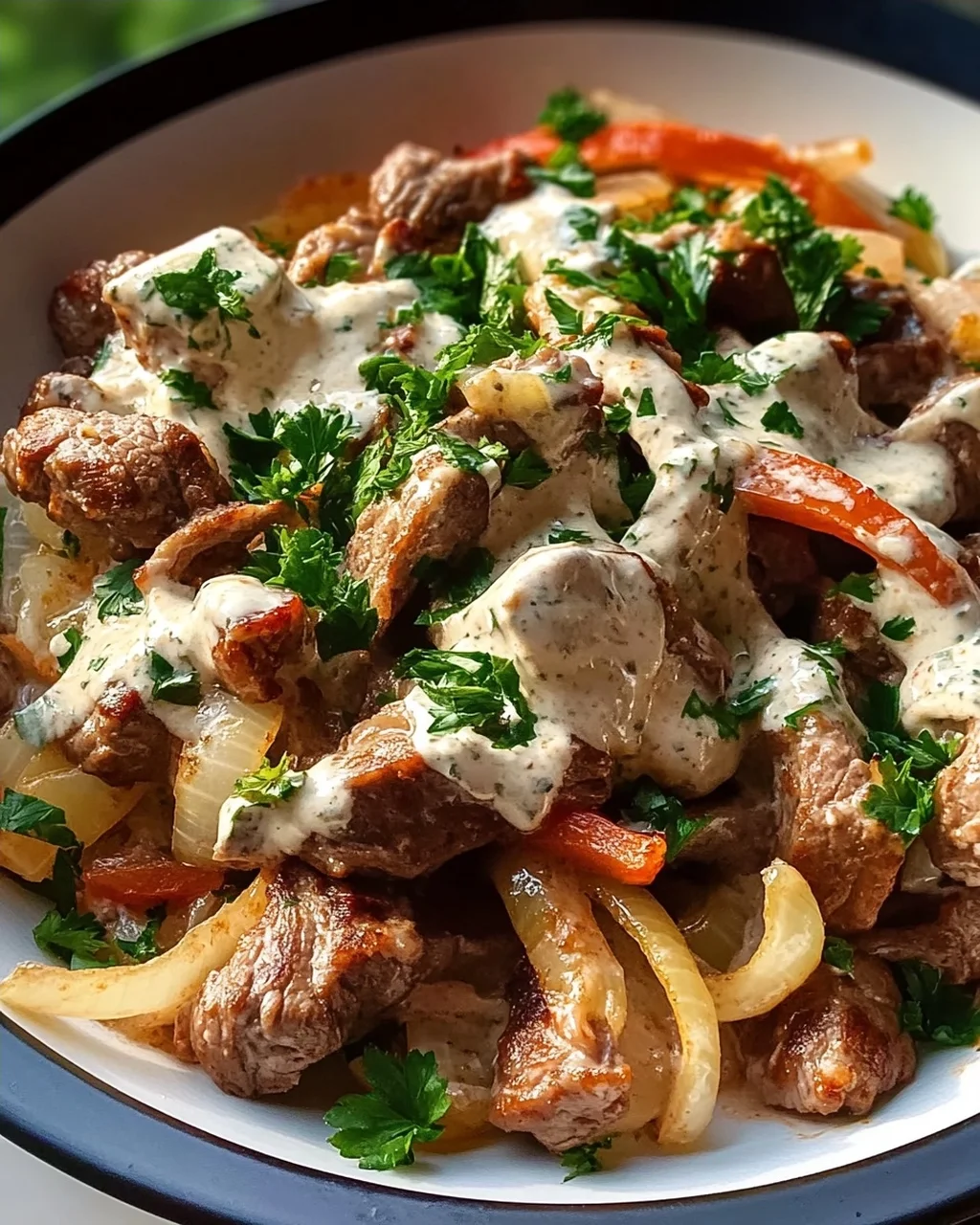 Gyros Pfanne mit Frischkäse: Cremig, würzig & super lecker!