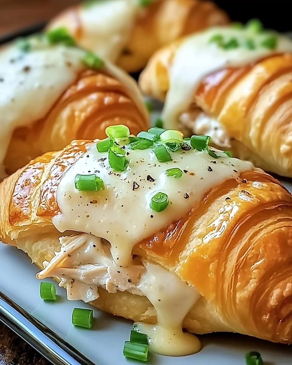 Hühnchenkissen mit Parmesansoße – Einfaches Komfortessen